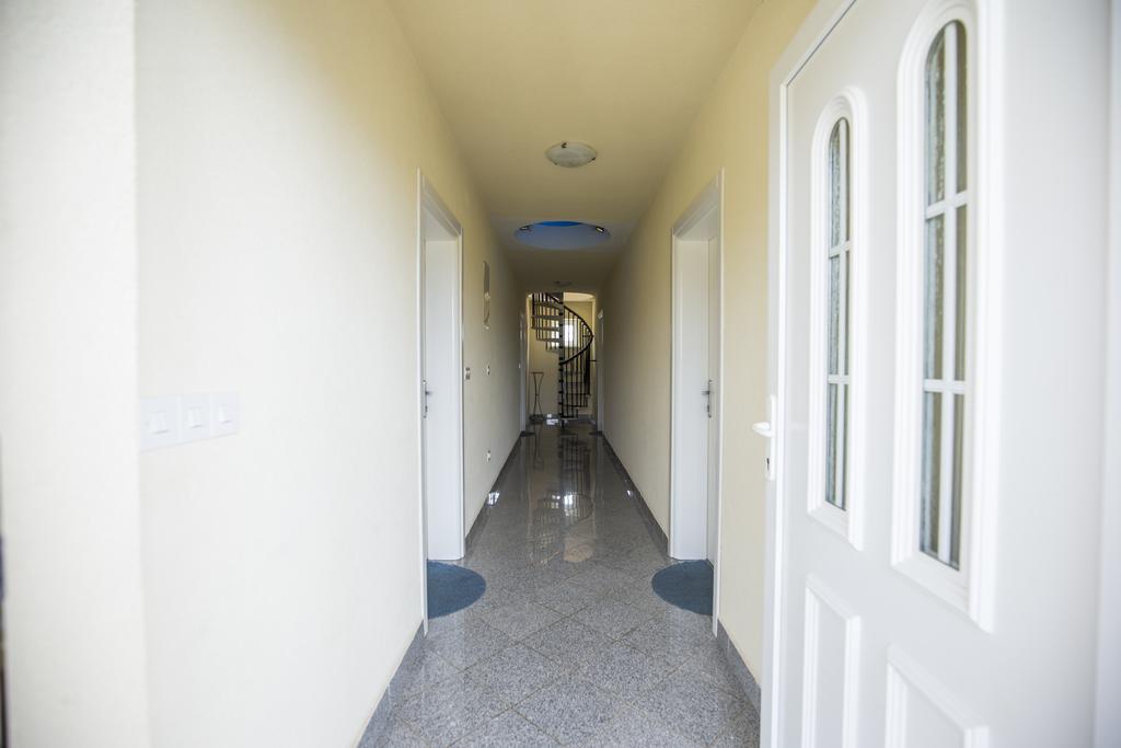 Apartments Adria Криквеница Екстериор снимка